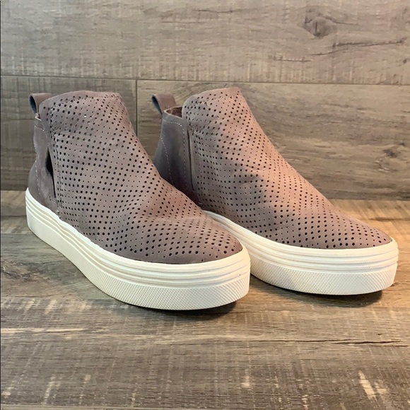 dolce vita tate studded sneakers